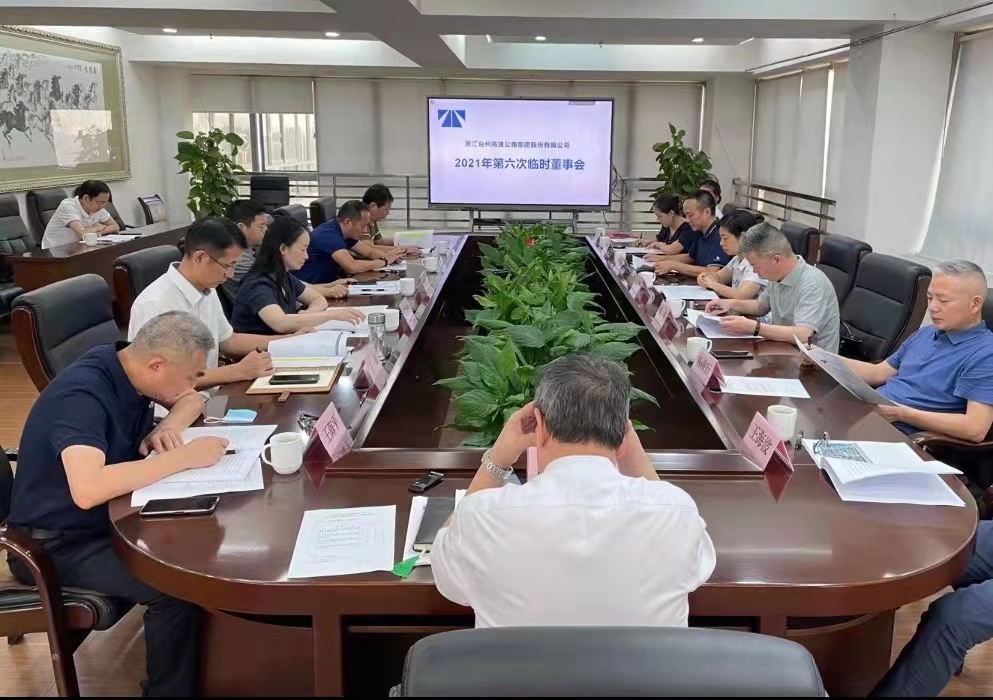 1633941103326179.jpg 1a781e77a39f3efea4ab2cd9d972b6f.jpg